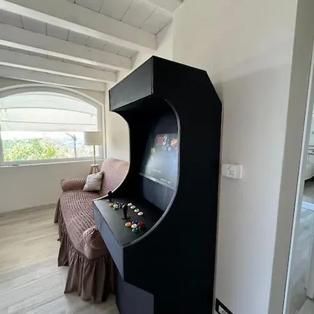 La Pergola Deluxe * Gavi